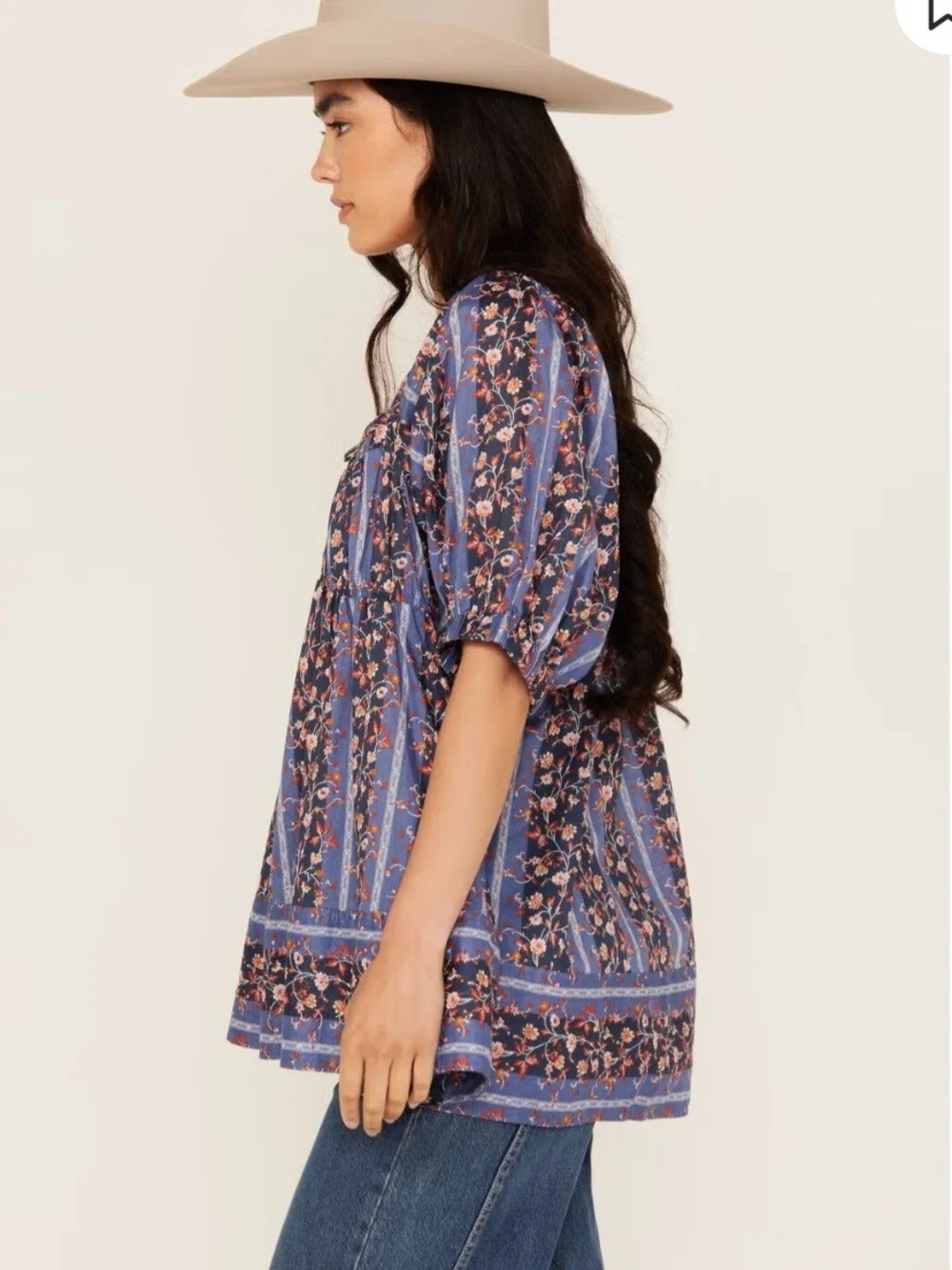 Free People Vintage Lover Floral Print Short Sleeve Blouse XS Like New Boho